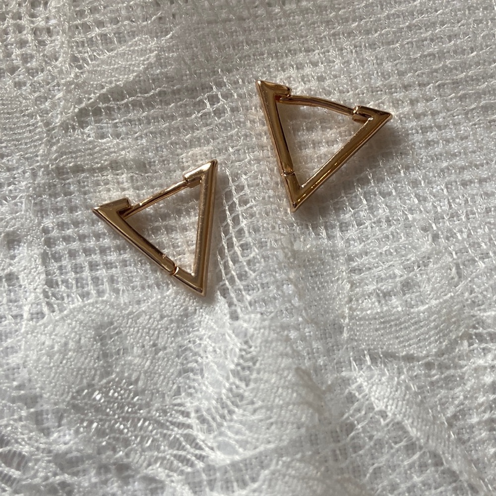 Brand New! Golden Triangle Huggie Earrings